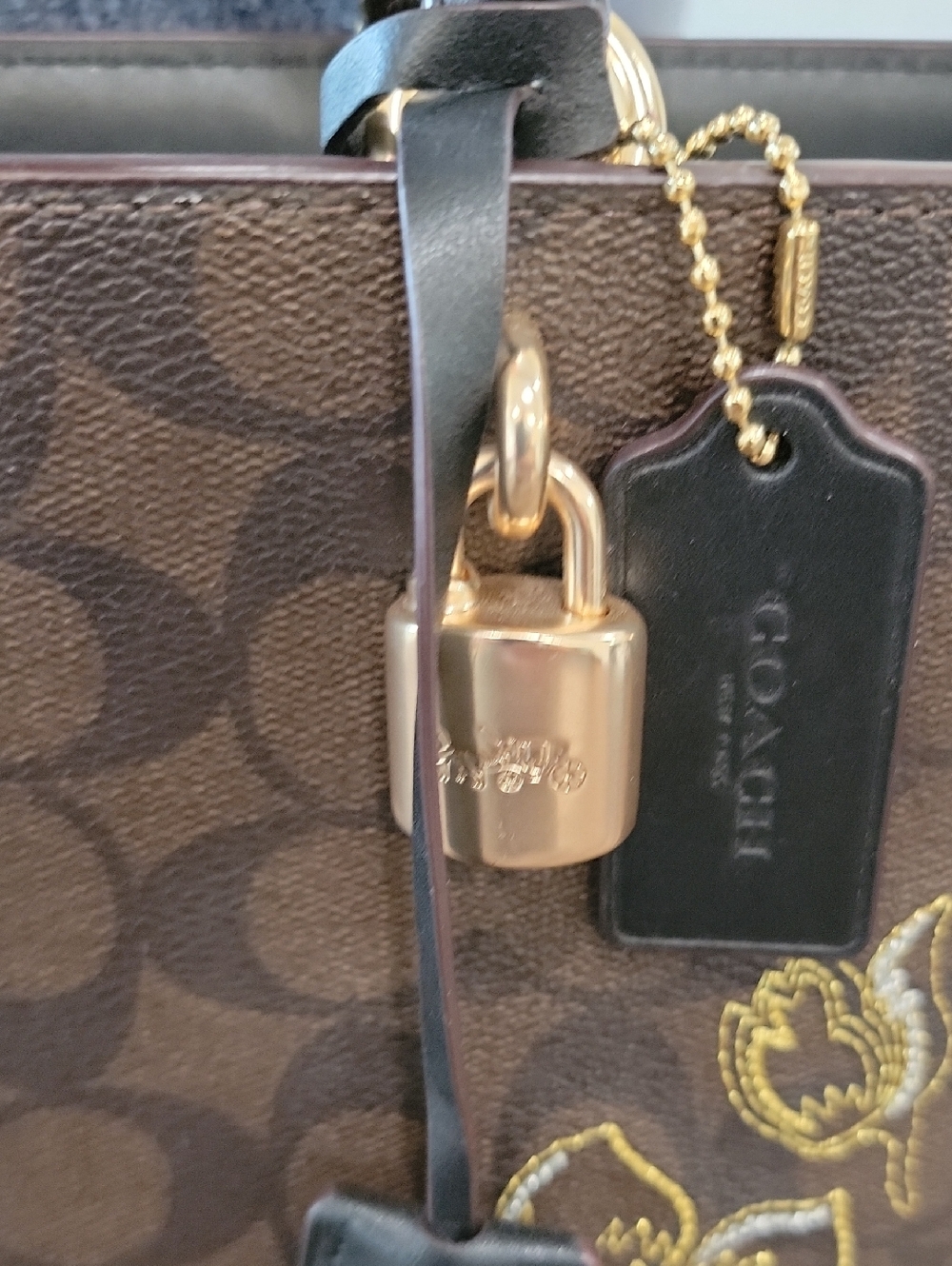 COACH Zoe Carryall Bag in Signature Canvas Print Floral Embroidery w/ lock & key - Picture 4 of 11